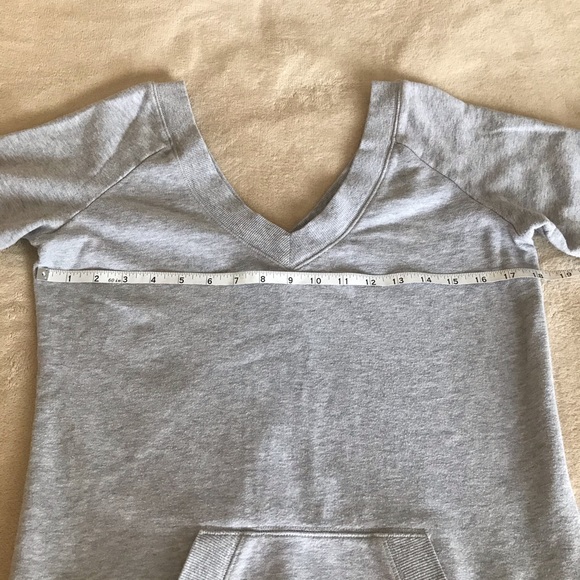 Victoria Secret Sport Sweater - Size S - Picture 10 of 12